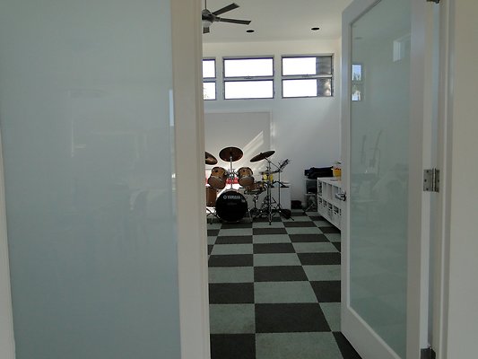 CrownridgeDrive3531 2015-02-09 TJW 035