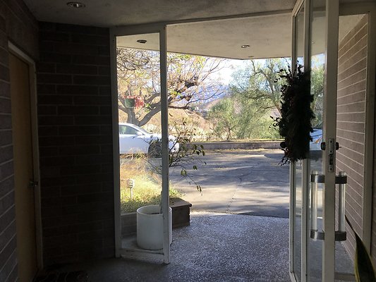 HatherallHouse 2017-12-21 STST 027