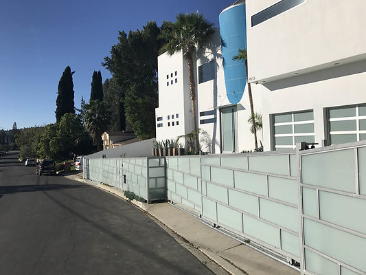 EstrondoDrive4533 2017-04-01 STST 086