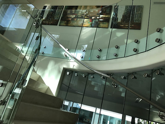 EstrondoDrive4533 2017-04-01 STST 070