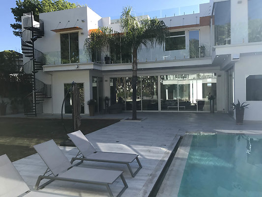 EstrondoDrive4533 2017-04-01 STST 032