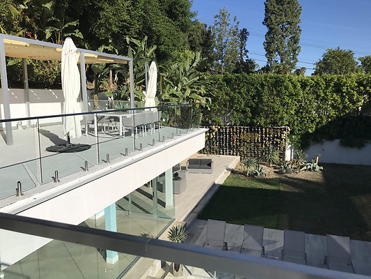 EstrondoDrive4533 2017-04-01 STST 041