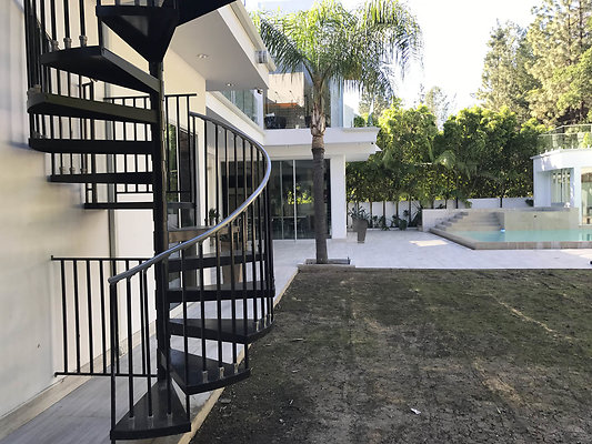 EstrondoDrive4533 2017-04-01 STST 064