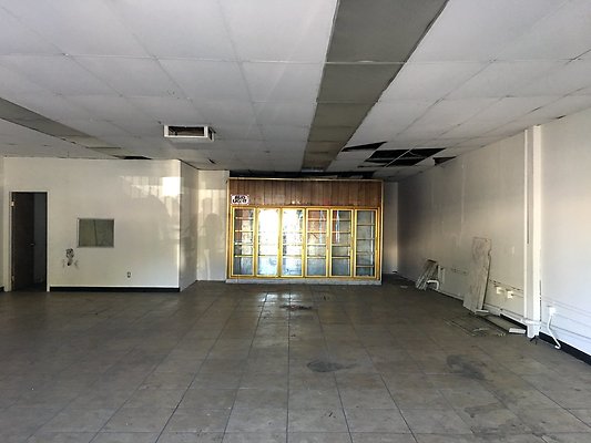 Stripmall Church20180929JTRK016