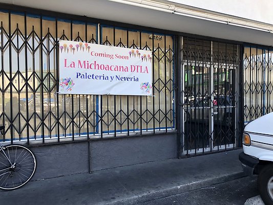 Stripmall Church20180929JTRK005