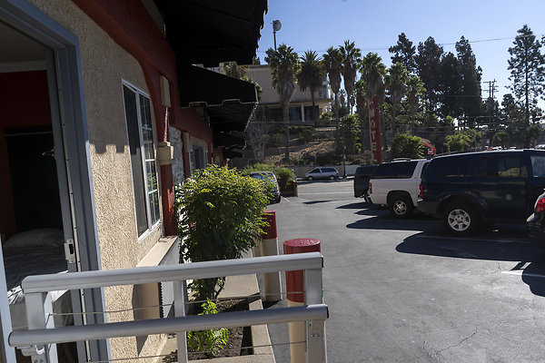 Paradise Motel20180917JH017 Paradise Motel20180917JH017