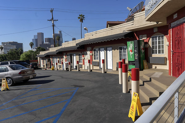 Paradise Motel20180917JH020 Paradise Motel20180917JH020