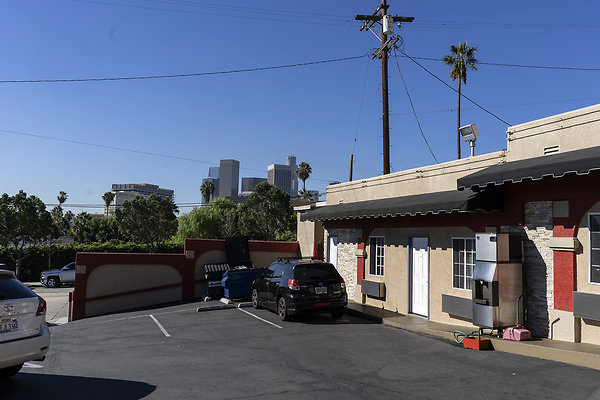 Paradise Motel20180917JH002 Paradise Motel20180917JH002