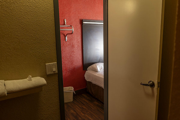 Paradise Motel20180917JH014 Paradise Motel20180917JH014