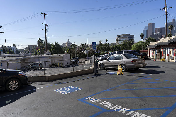 Paradise Motel20180917JH019 Paradise Motel20180917JH019