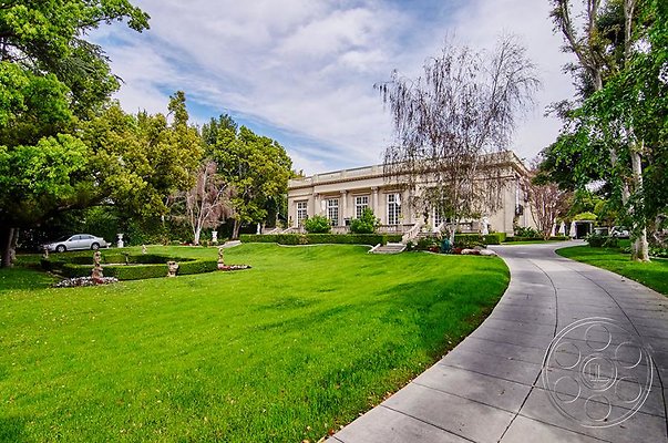 Palisades Villa Ext Match - Pasadena Mansion 1