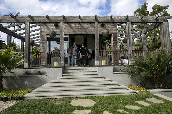 CliffsideDr2889120181003JH058